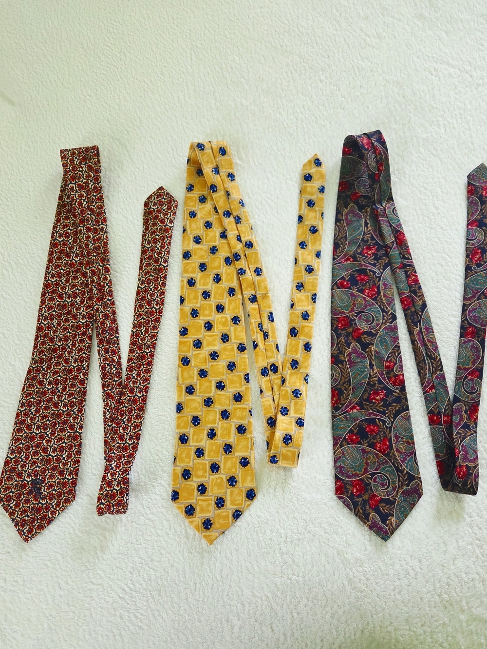 Vintage!!! Men's Silk Floral Ties Bundle (3)